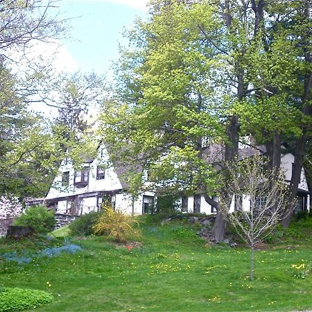 לנוקס Whistler'S Inn מראה חיצוני תמונה